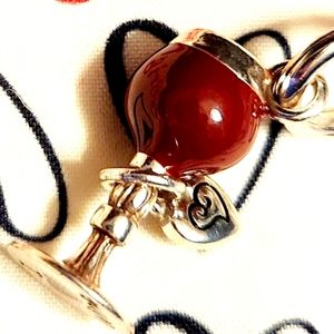 Brighton I ❤️ Wine hanging charm